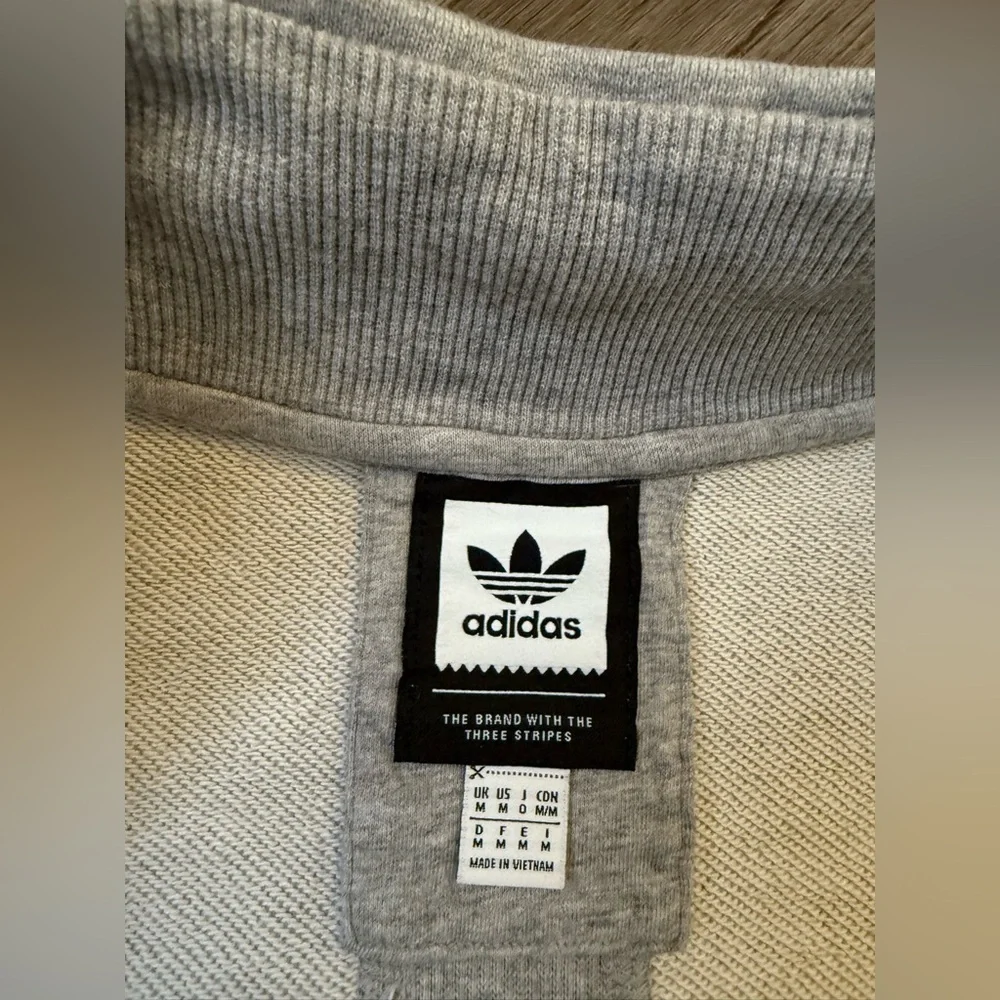 VTG Adidas Gray Zip-Up Jacket Sweatshirt With Stripes Green Blue Retro Size M